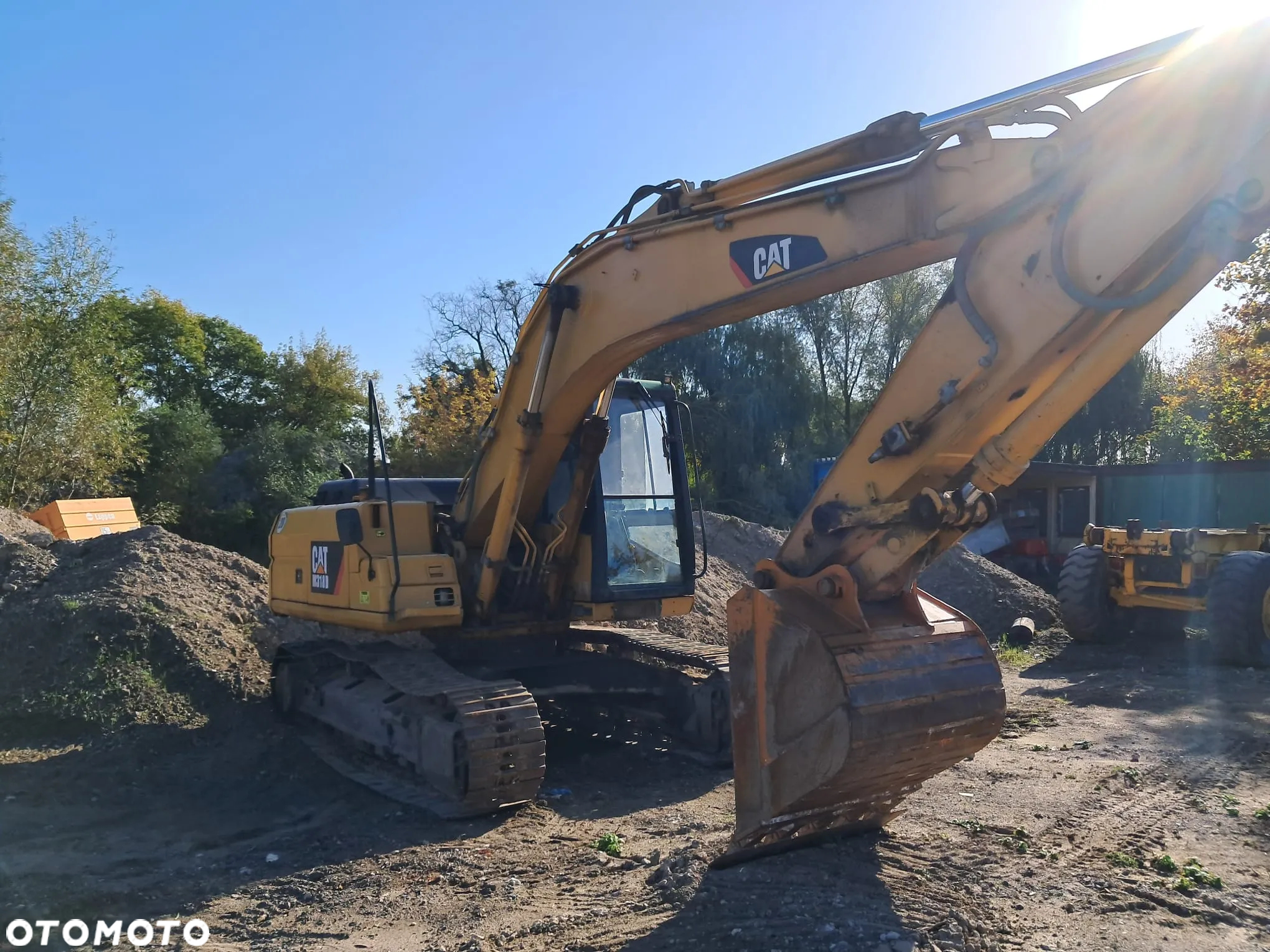 Caterpillar 318 B - 6