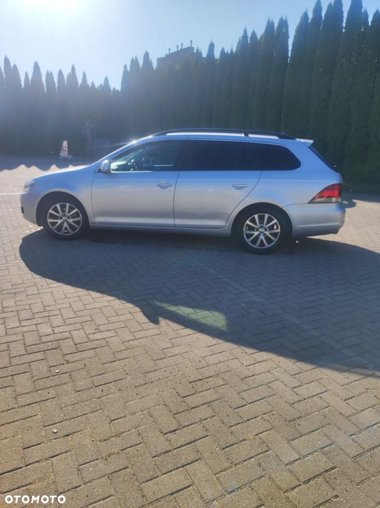 Volkswagen Golf 1.6 TDI Comfortline - 10