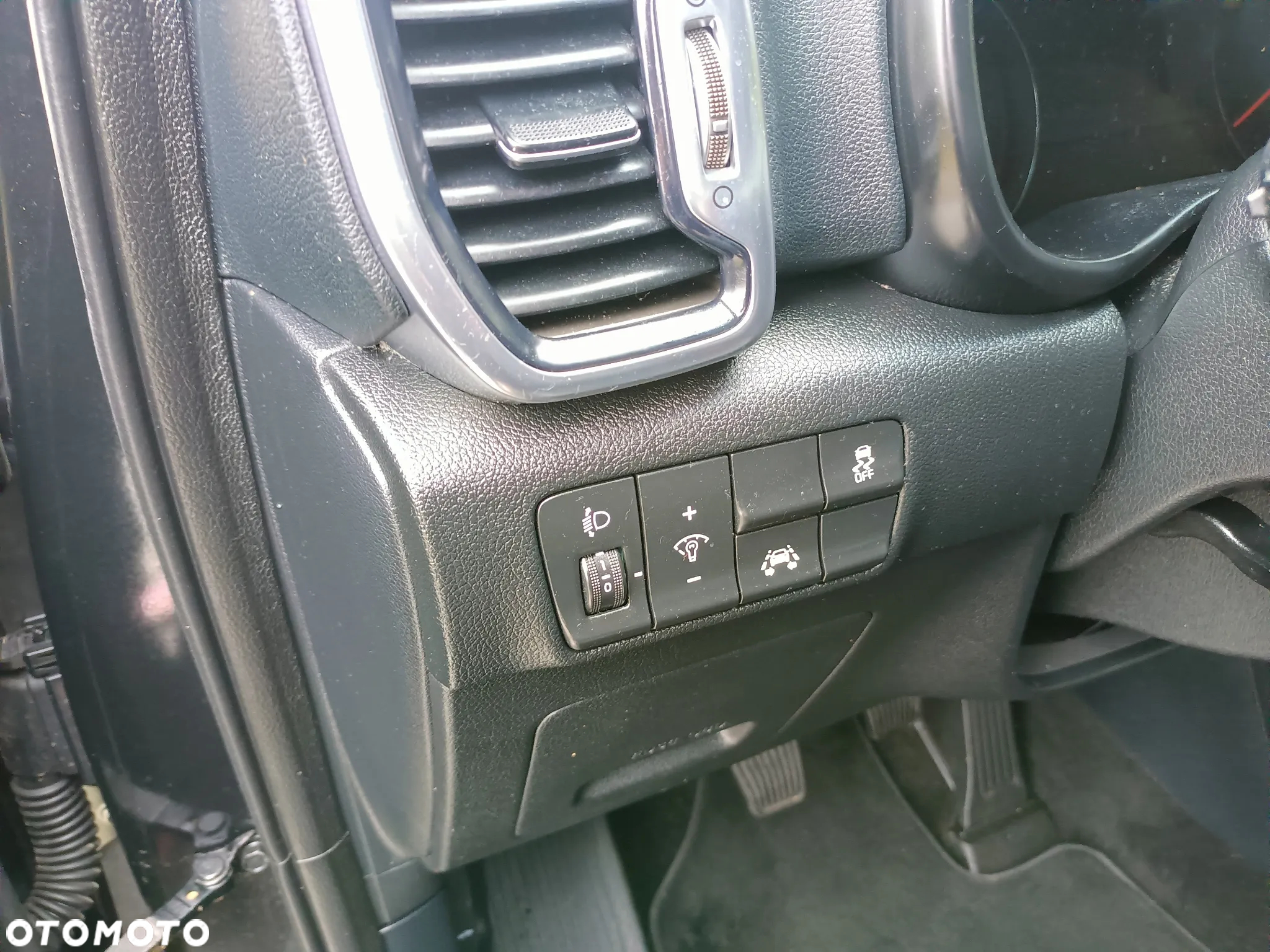 Kia Sportage - 14