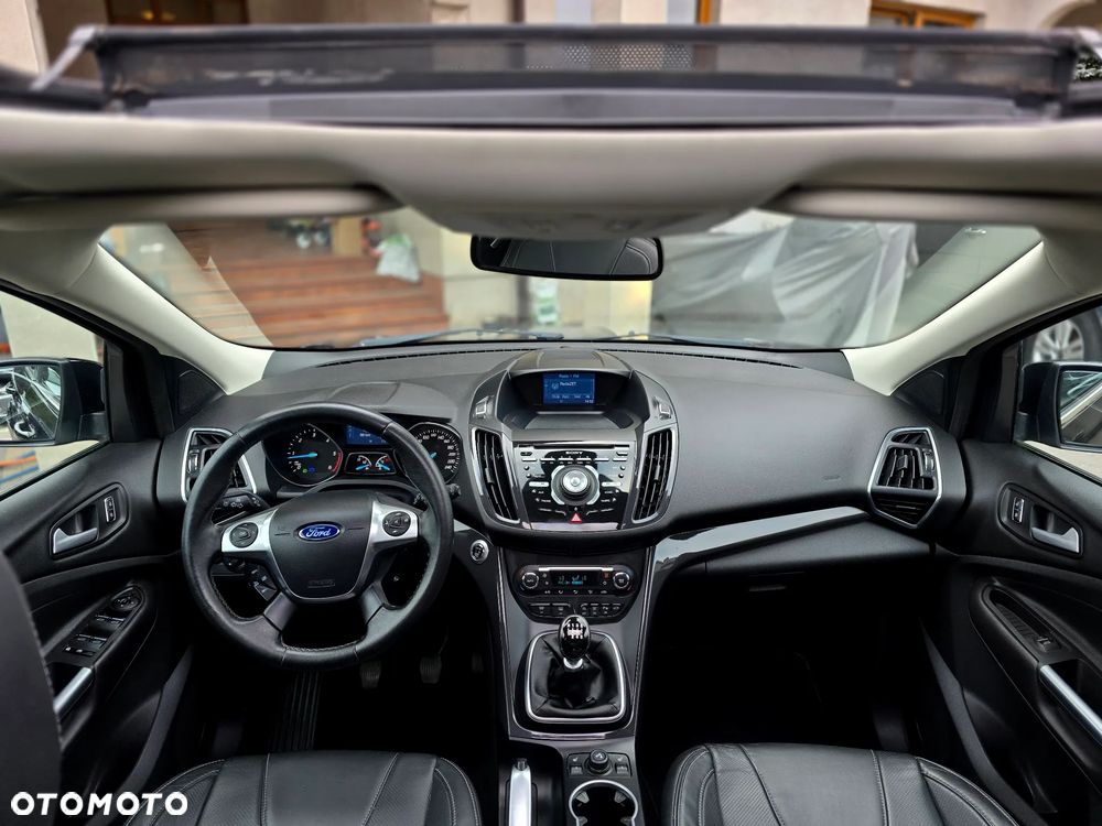 Ford Kuga - 21