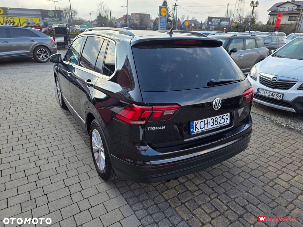 Volkswagen Tiguan - 9