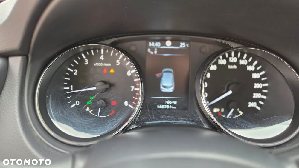 Nissan Qashqai 1.6 DIG-T N-Connecta - 25