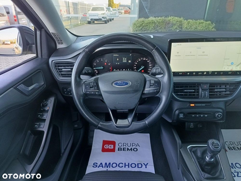 Ford Focus 1.0 EcoBoost Titanium - 18