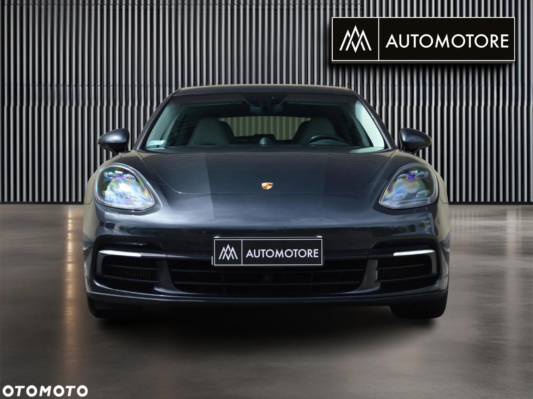 Porsche Panamera 4 Sport Turismo - 4