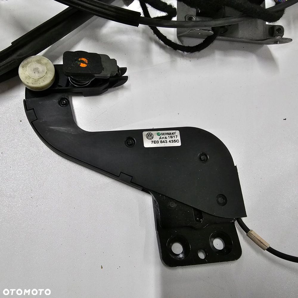 VW T5 LIFT T6 zamek rolka uszczelka drzwi przesuwnych elektrycznych LEWYCH - 4