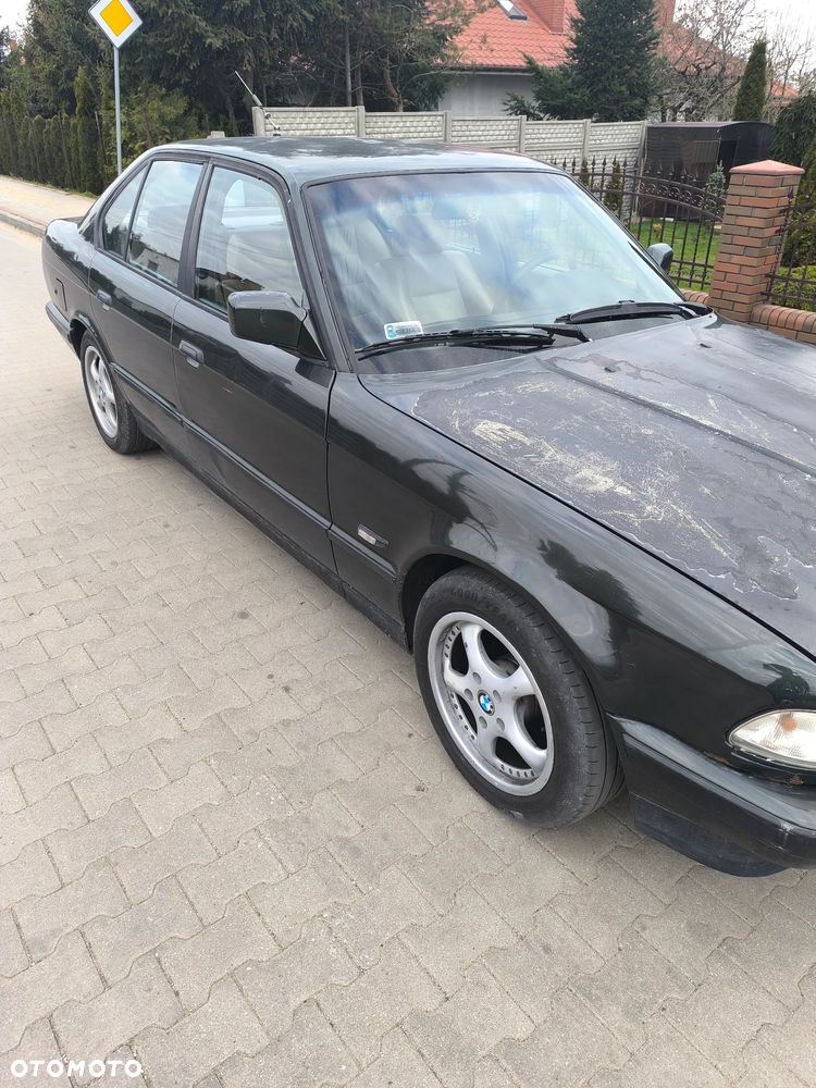 BMW Seria 5 520i - 2