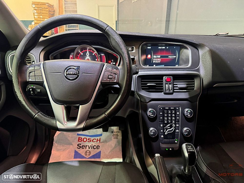 Volvo V40 D2 Black Line - 20