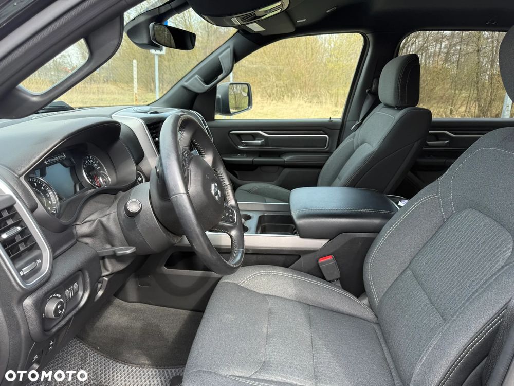 RAM 1500 5.7 Crew Cab Bighorn - 13