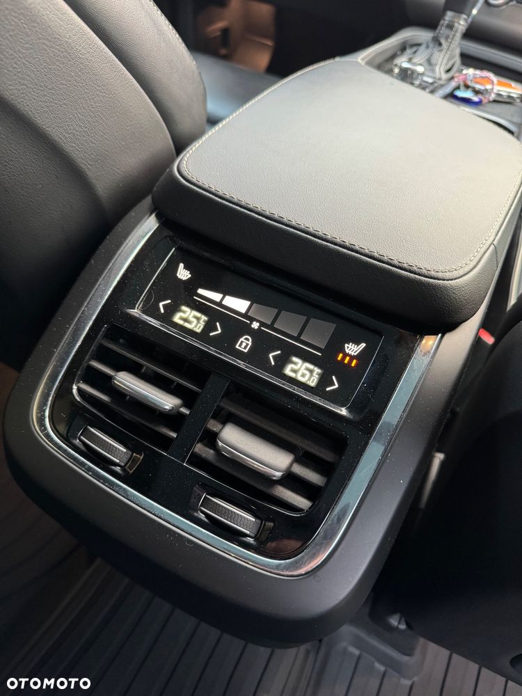 Volvo XC 90 T6 AWD Geartronic RDesign - 14