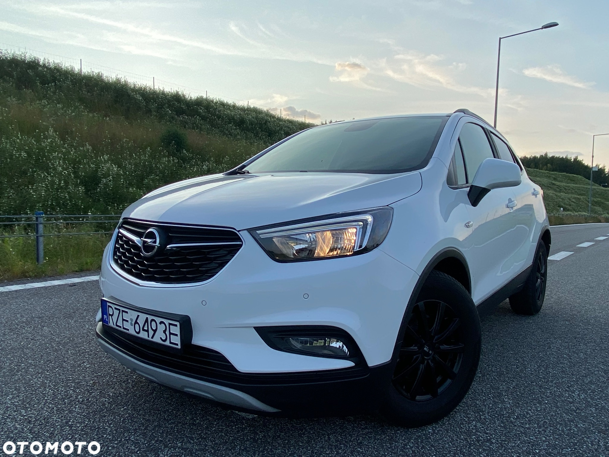 Opel Mokka X 1.4 (ecoFLEX) ECOTEC Start/Stop Color Innovation - 2