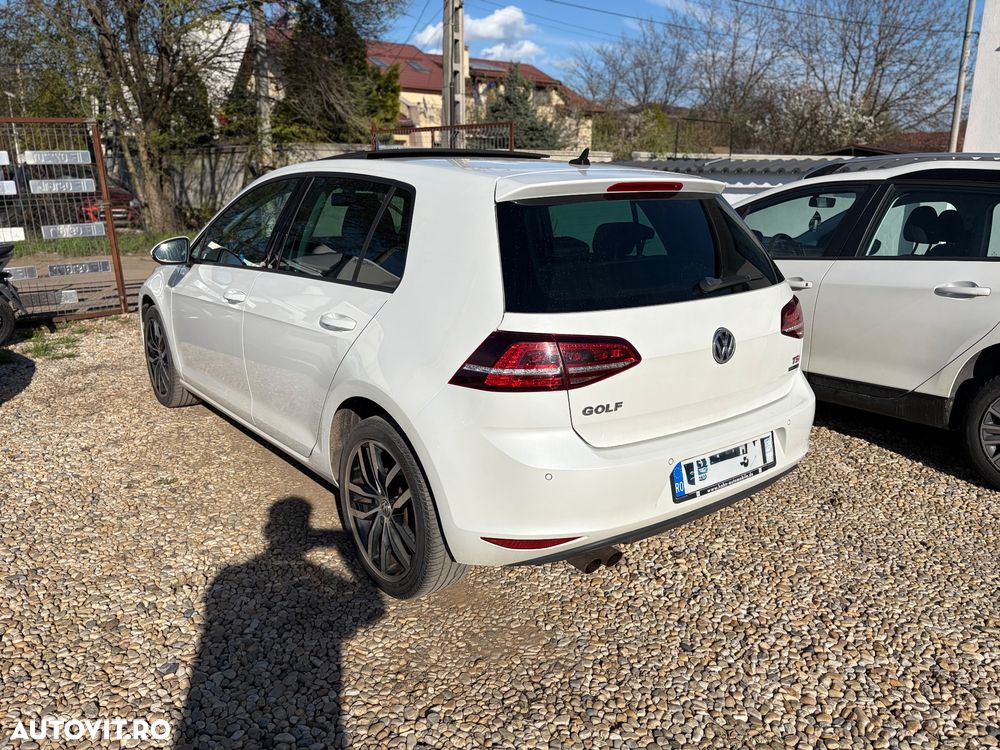 Volkswagen Golf 1.4 TSI BMT Highline - 6