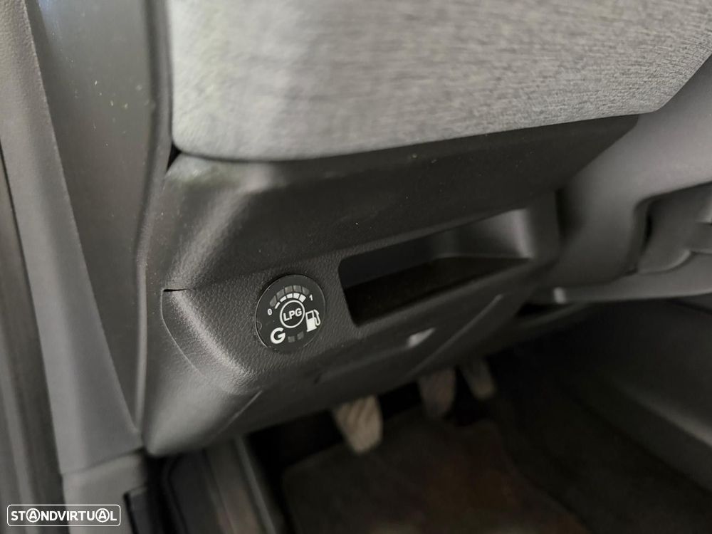 Renault Clio 1.0 TCe Evolution Bi-Fuel - 12