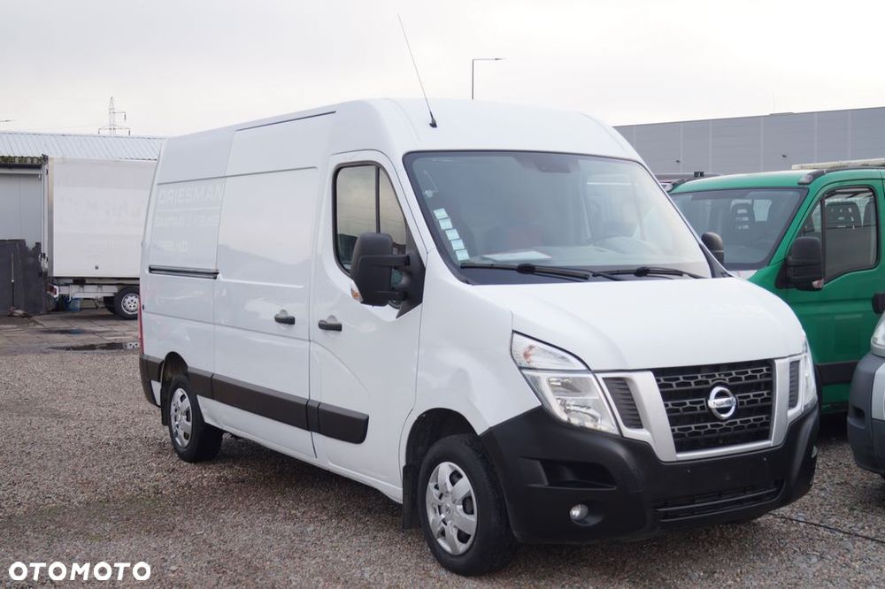 Nissan NV400 - 10