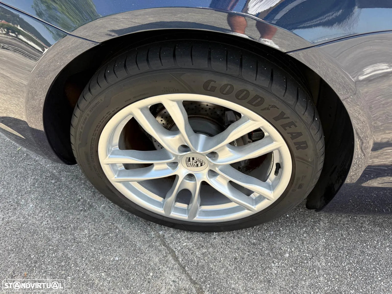 Porsche Cayman 2.7 - 24