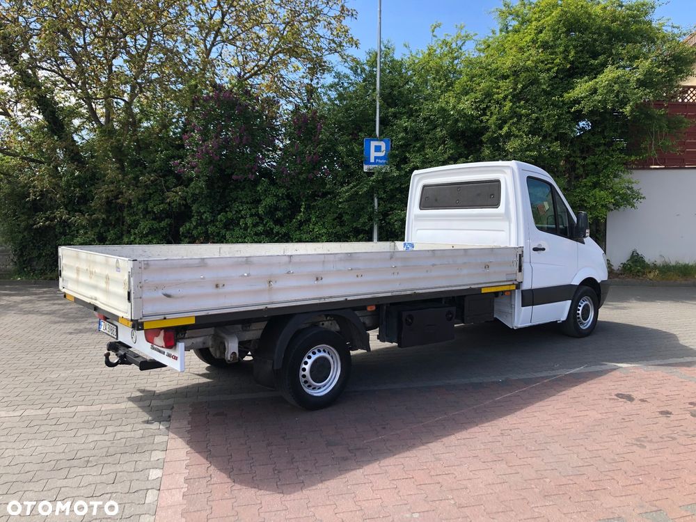 Mercedes-Benz Sprinter - 6