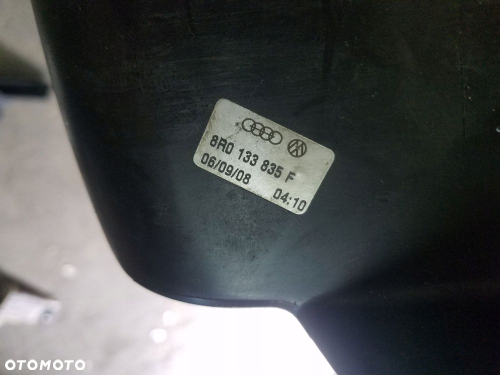 obudowa filtra powietrza audi a5 2.0 8r0133835f - 3