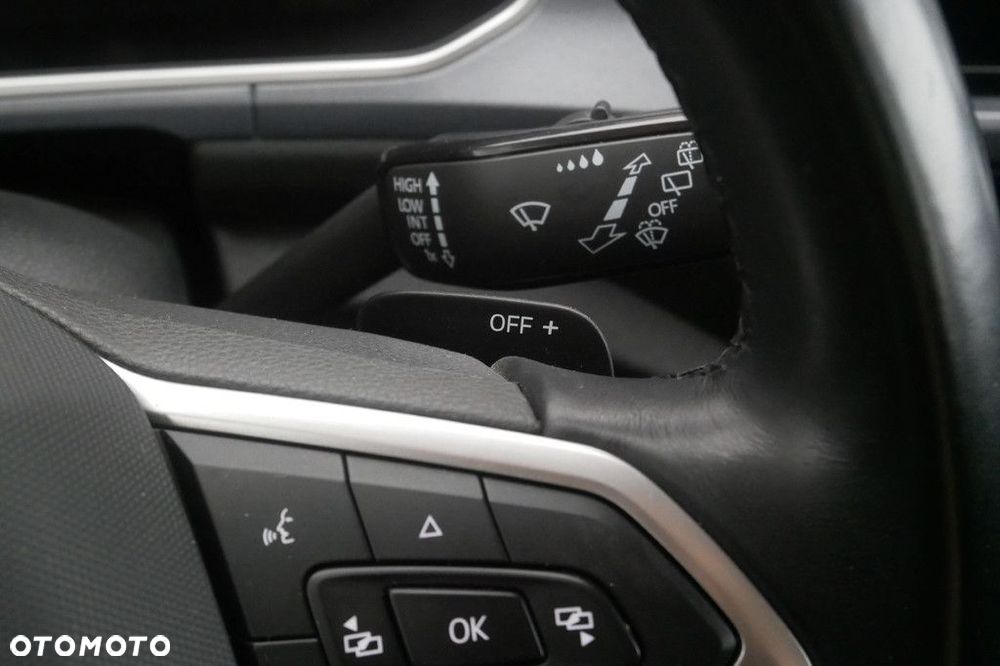 Volkswagen T-Roc 1.5 TSI Style DSG - 26
