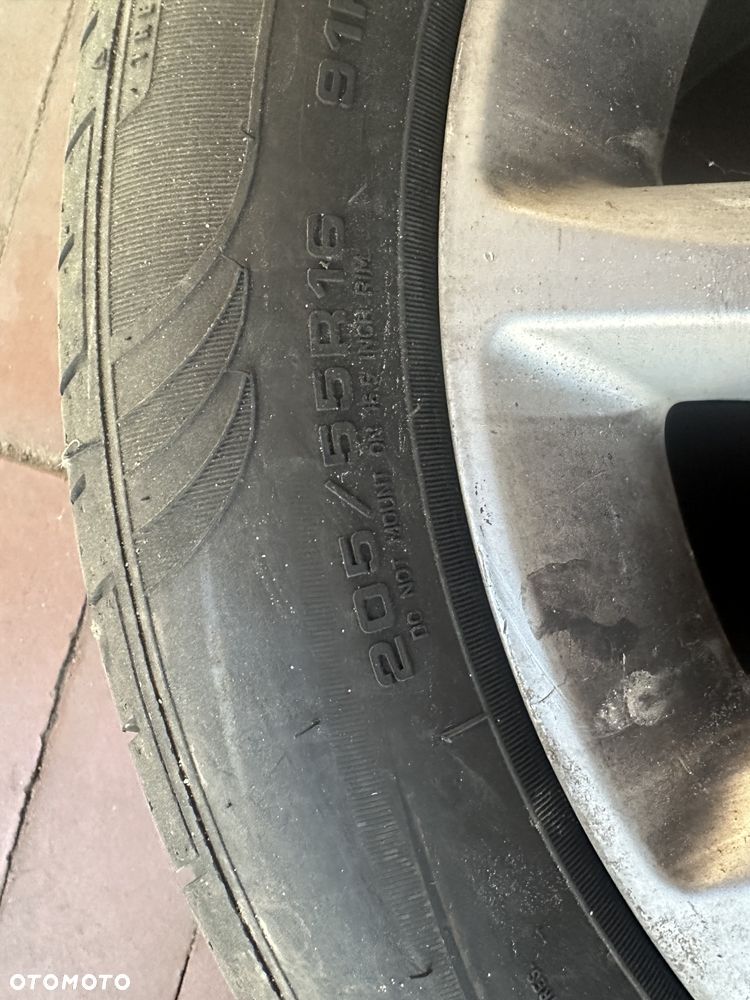 Volkswagen Passat 2.0 Comfortline - 26