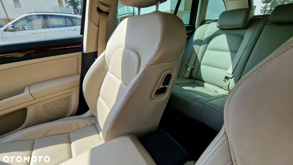 Skoda Superb 1.8 TSI Platinum DSG - 21