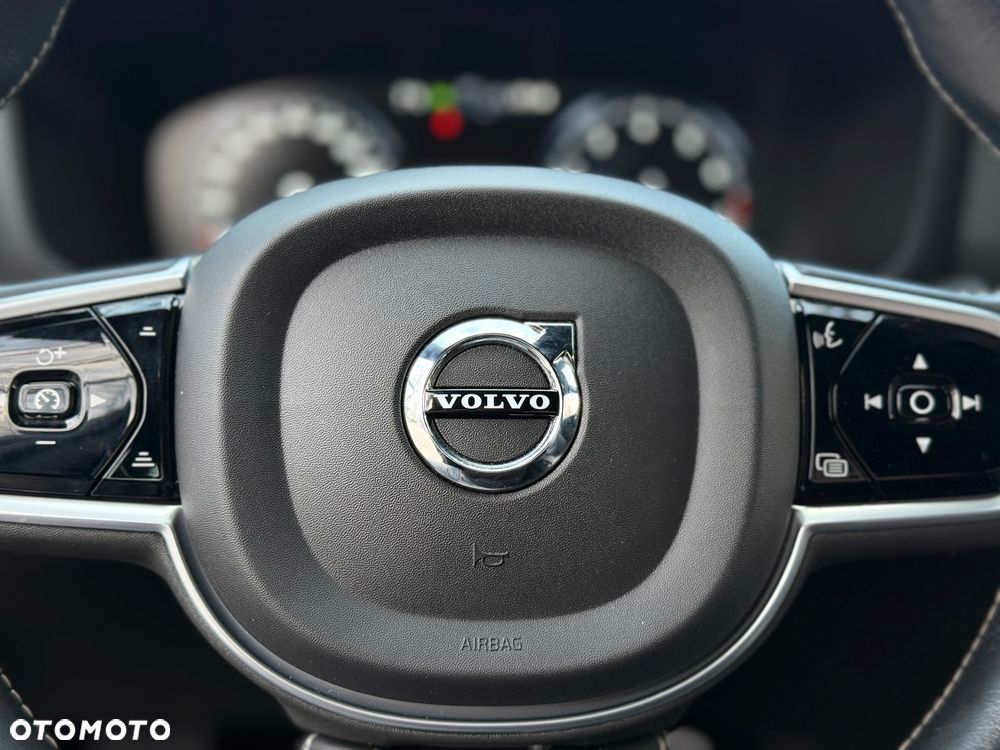 Volvo S60 T4 R-Design - 12