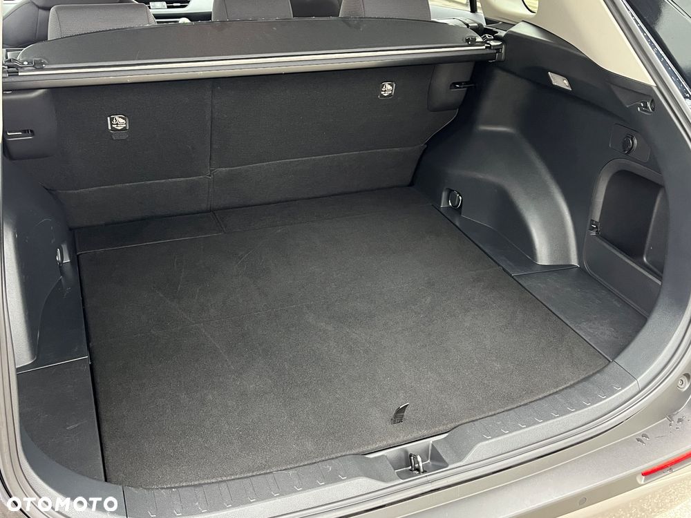 Toyota RAV4 2.5 Hybrid Comfort 4x2 - 36