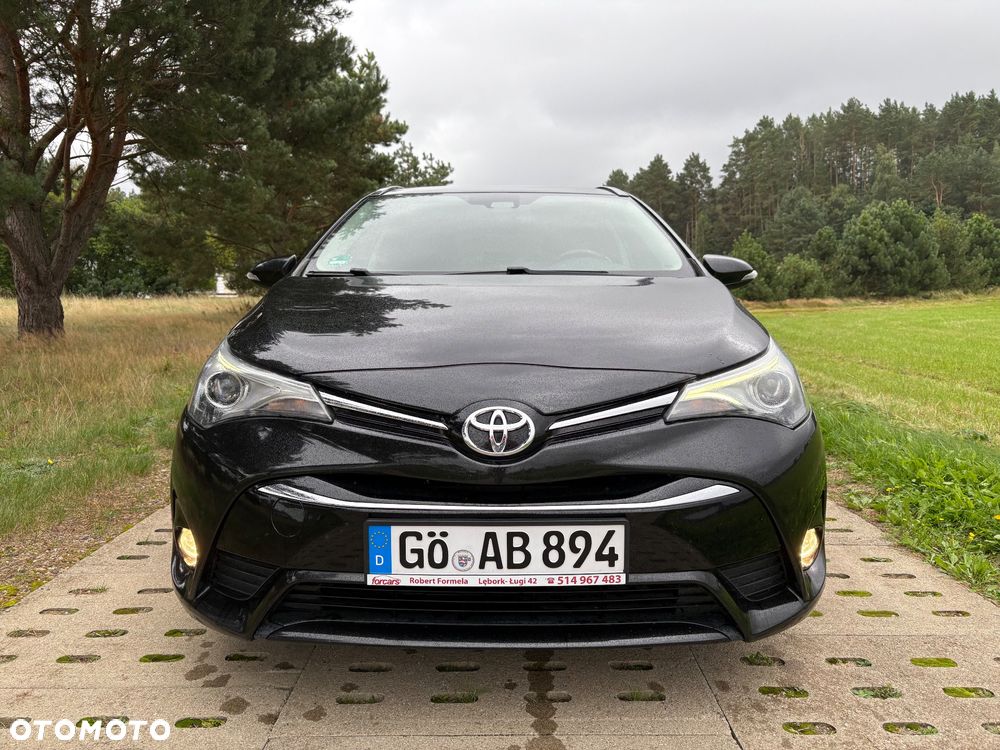 Toyota Avensis Touring Sports 2.0 D-4D Edition S+ - 16
