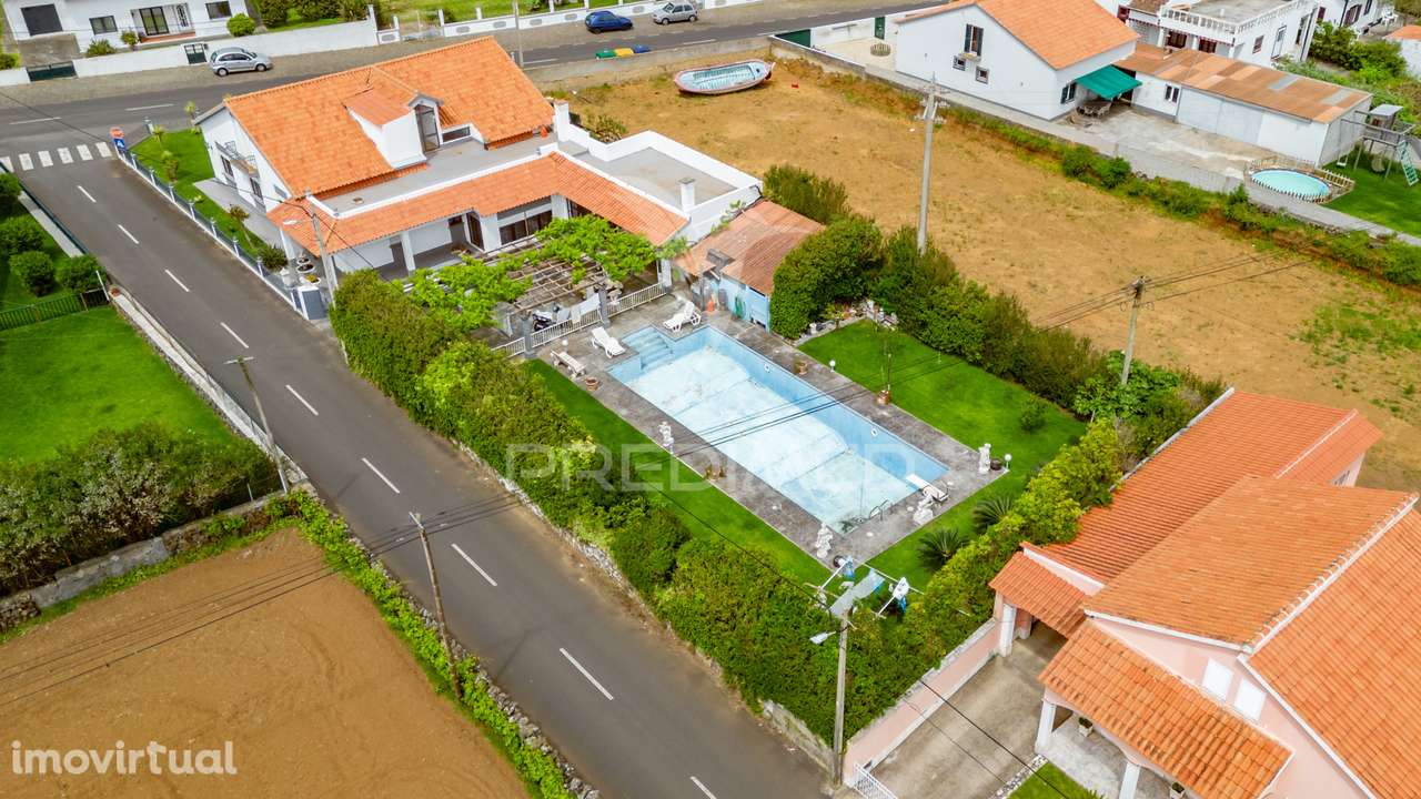 Moradia T6 em São Mateus - Grande imagem: 3/25