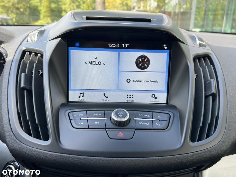 Ford Kuga - 12