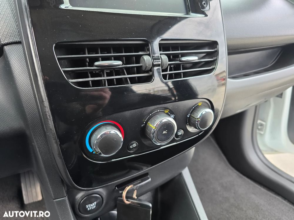 Renault Clio TCe 90 Dynamique - 21