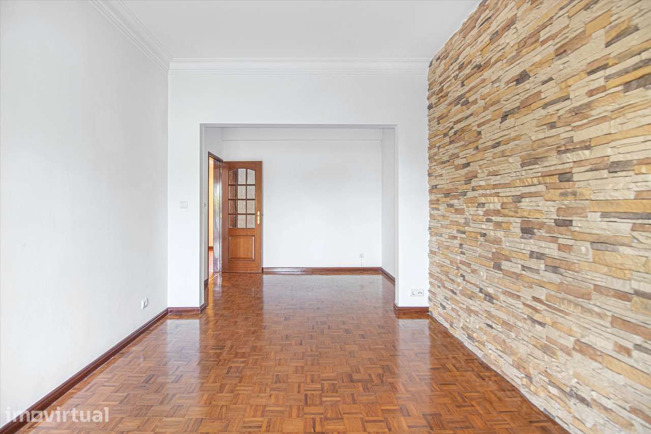 Apartamento T4 Portas de Benfica - Grande imagem: 2/17
