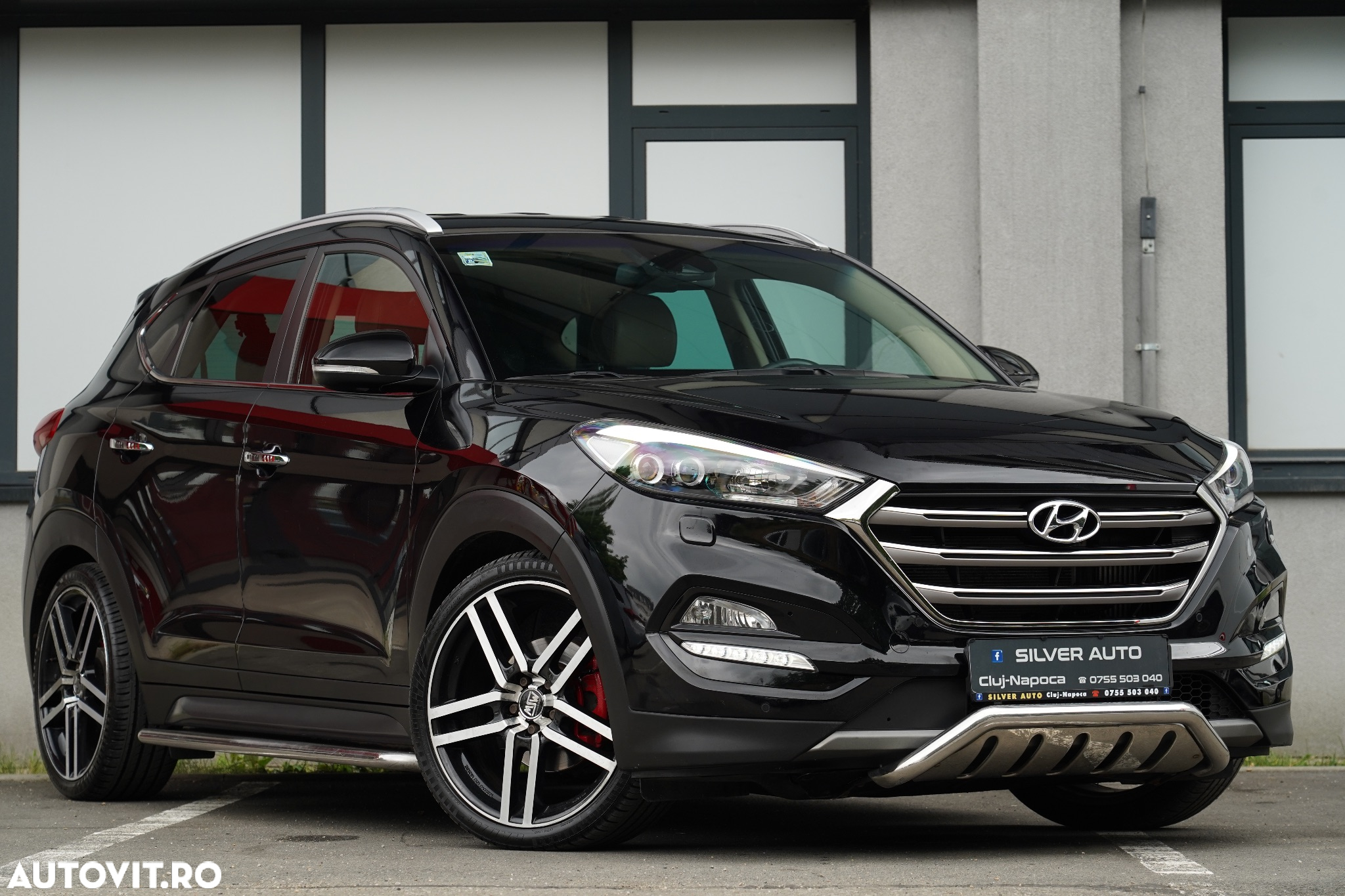 Hyundai Tucson 2.0 CRDI 4WD 6MT Premium - 17