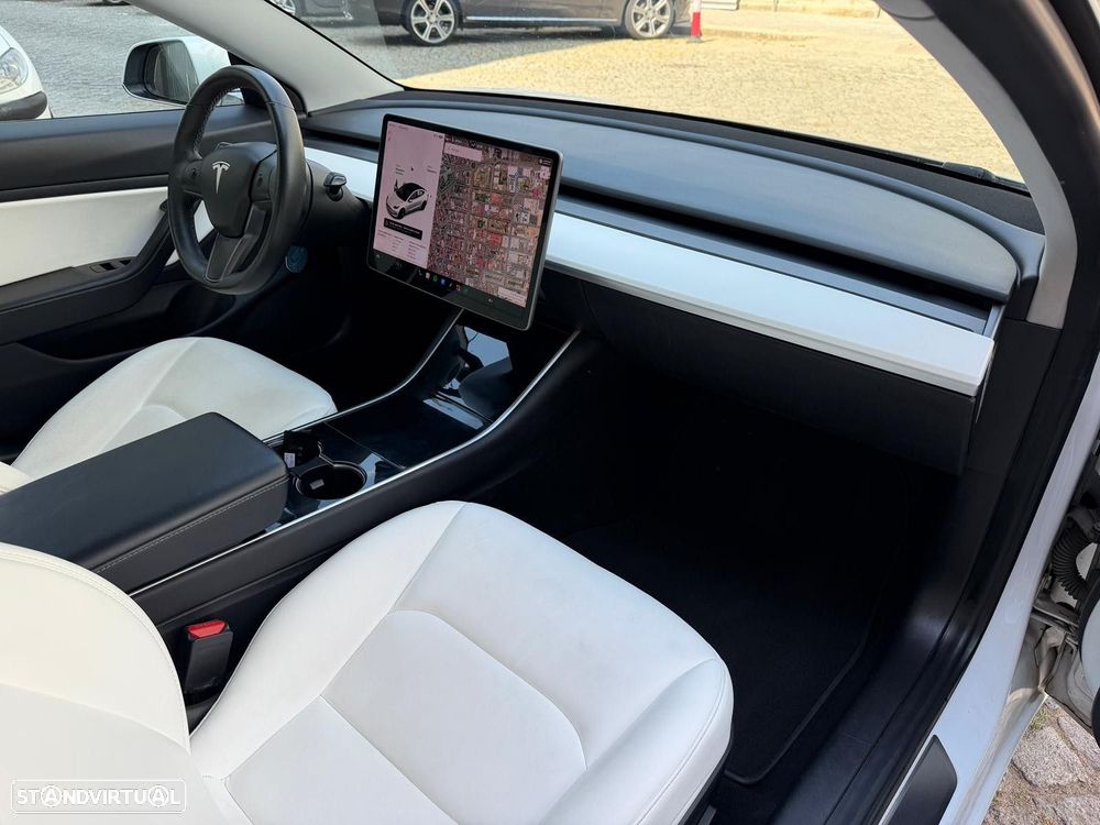 Tesla Model 3 Standard Range Plus RWD - 21