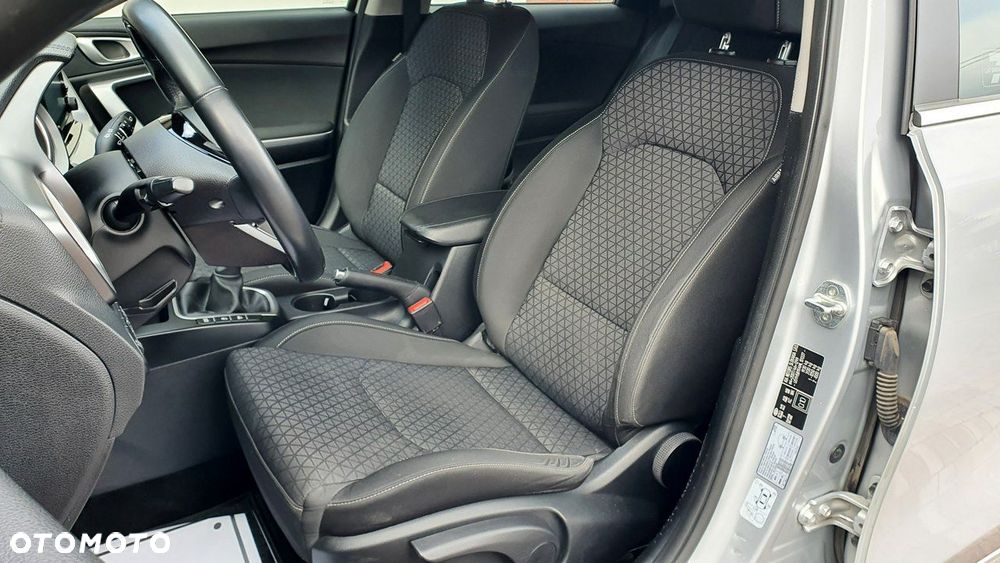 Kia Ceed - 17