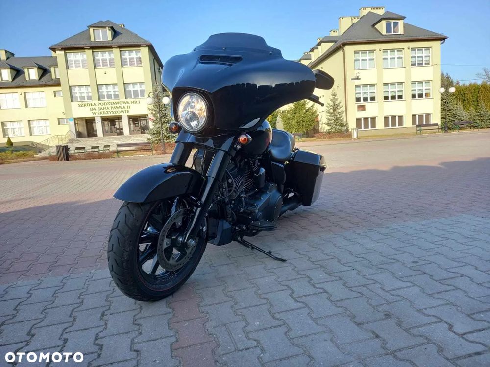 Harley-Davidson Touring Electra Glide - 8