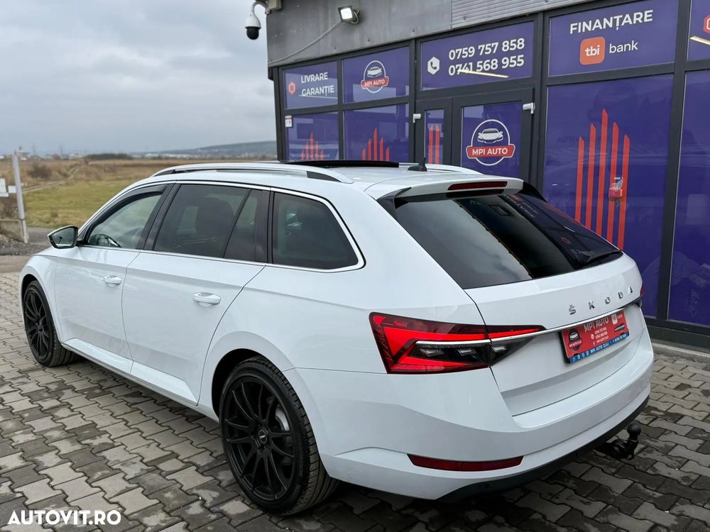 Skoda Superb Combi 2.0 TDI DSG Premium Edition - 6