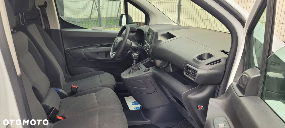 Toyota PROACE CITY - 12