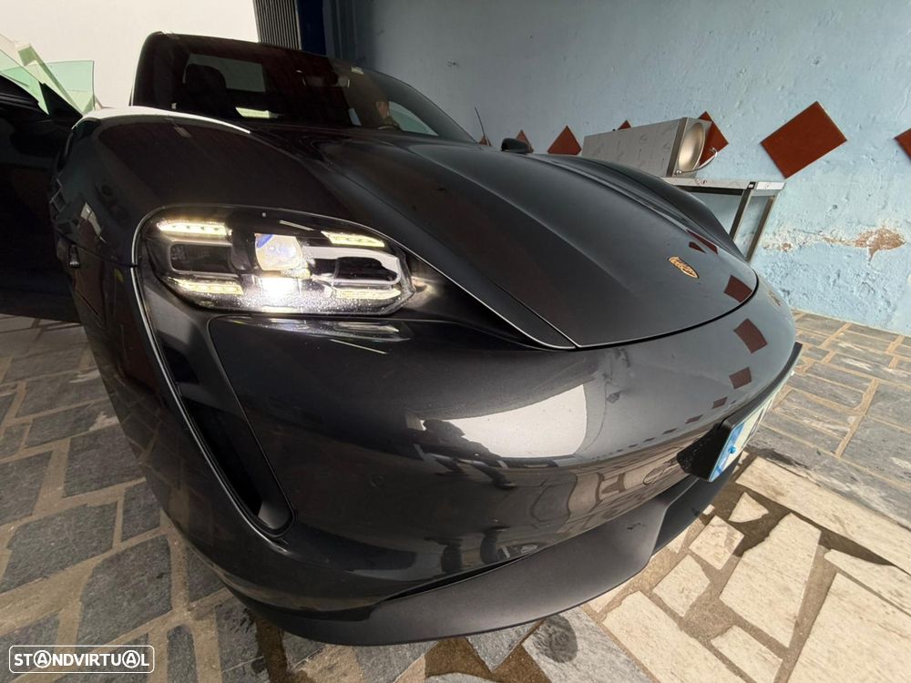 Porsche Taycan Standard - 9