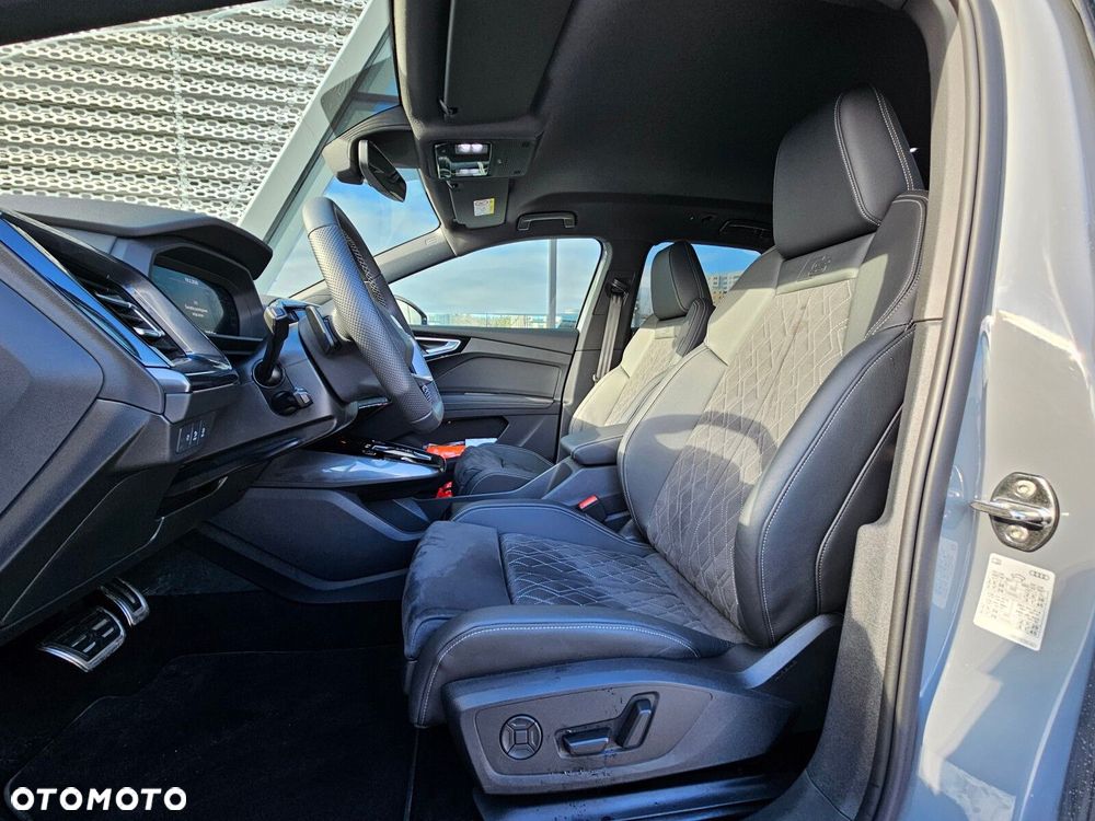 Audi Q4 e-tron - 15