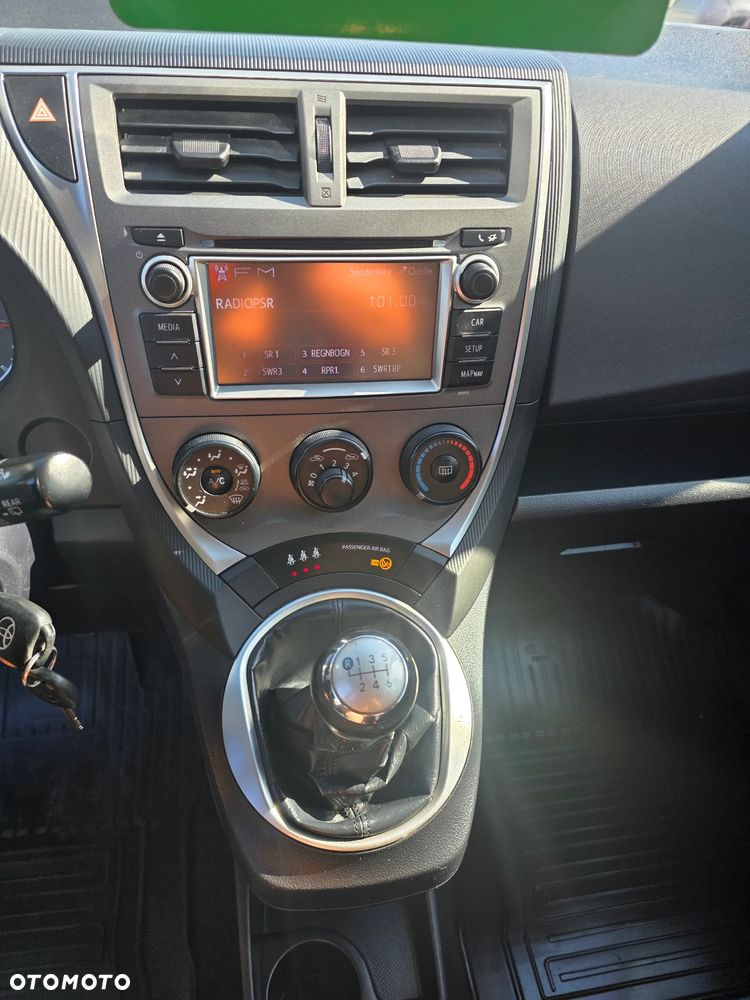Toyota Verso S 1.33 Active - 18