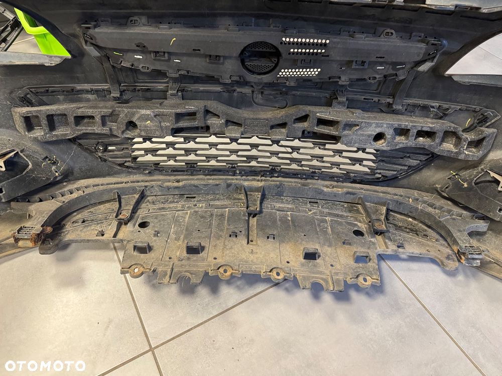 Opel Astra J IV lift zderzak przód - 9