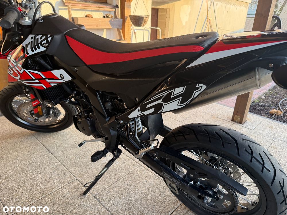 Aprilia SX - 4