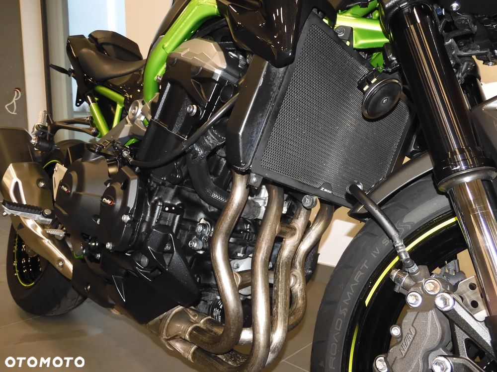Kawasaki Z 900 - 15