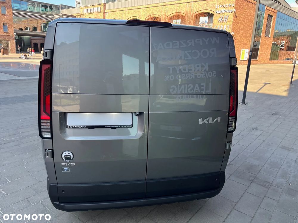Kia PV5 - 8