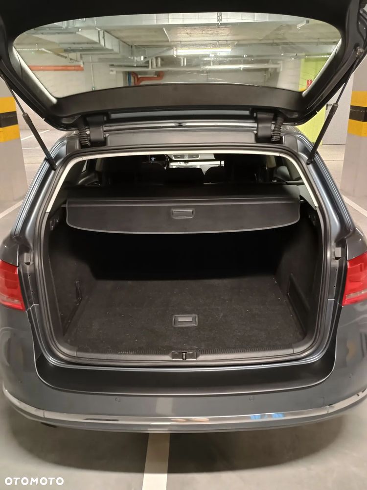 Volkswagen Passat 1.6 TDI Trendline CityLine - 12