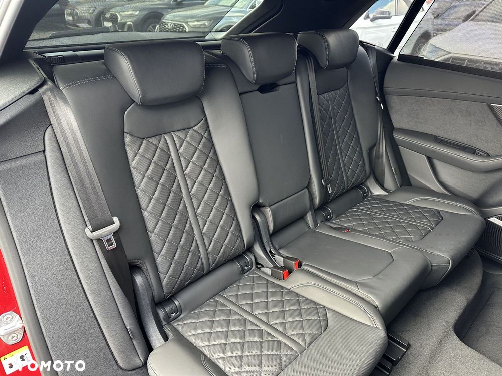 Audi SQ8 - 22