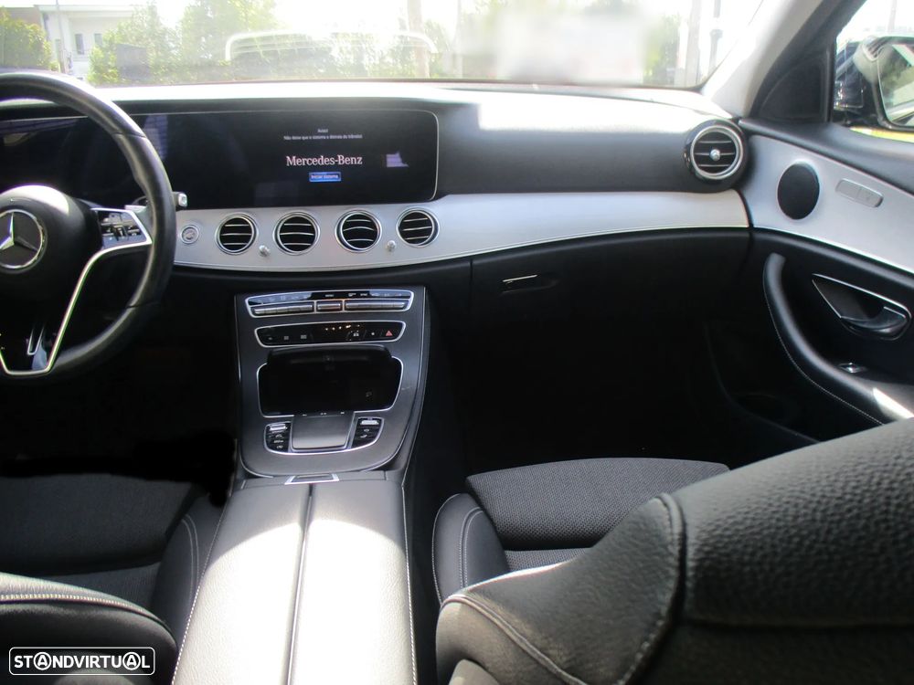 Mercedes-Benz E 220 d Avantgarde+ - 11
