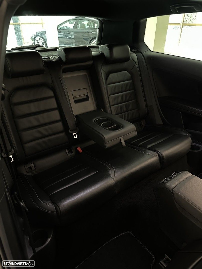 VW Golf R 2.0 TSI OPF 4Motion DSG - 27