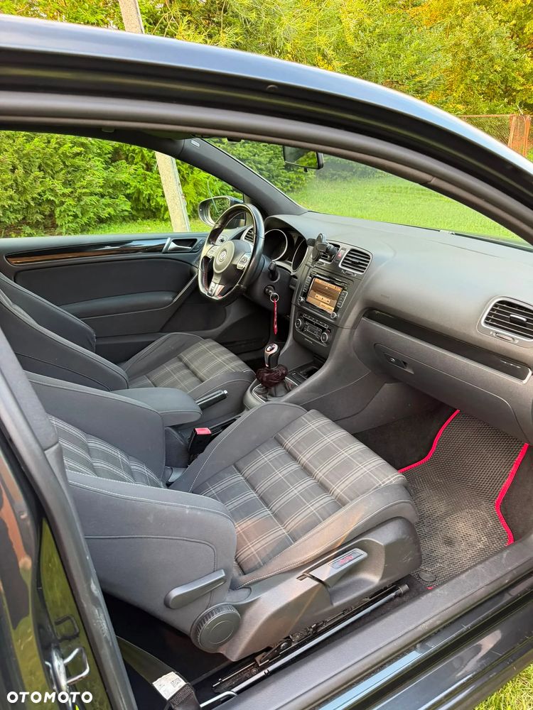 Volkswagen Golf 2.0 TDI GTD - 17