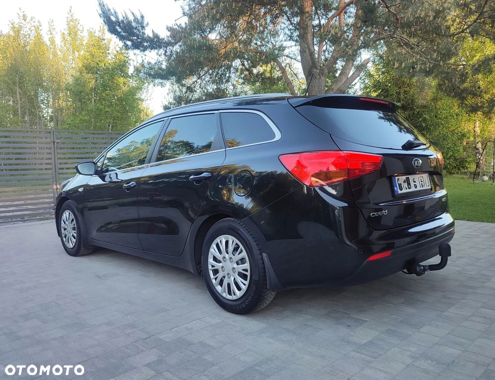 Kia Ceed 1.6 GDI L Business Line - 4