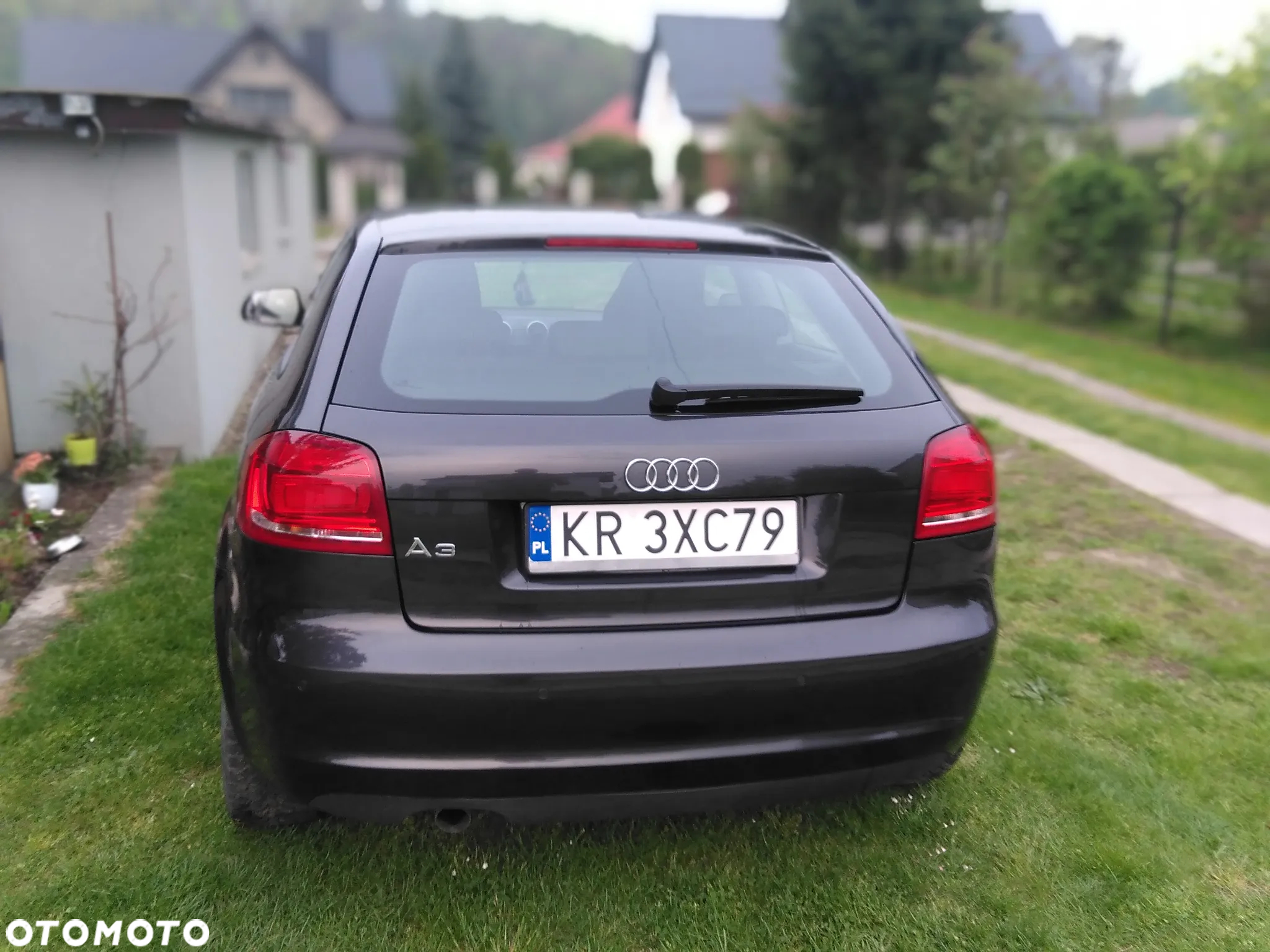 Audi A3 1.6 TDI Ambiente - 2
